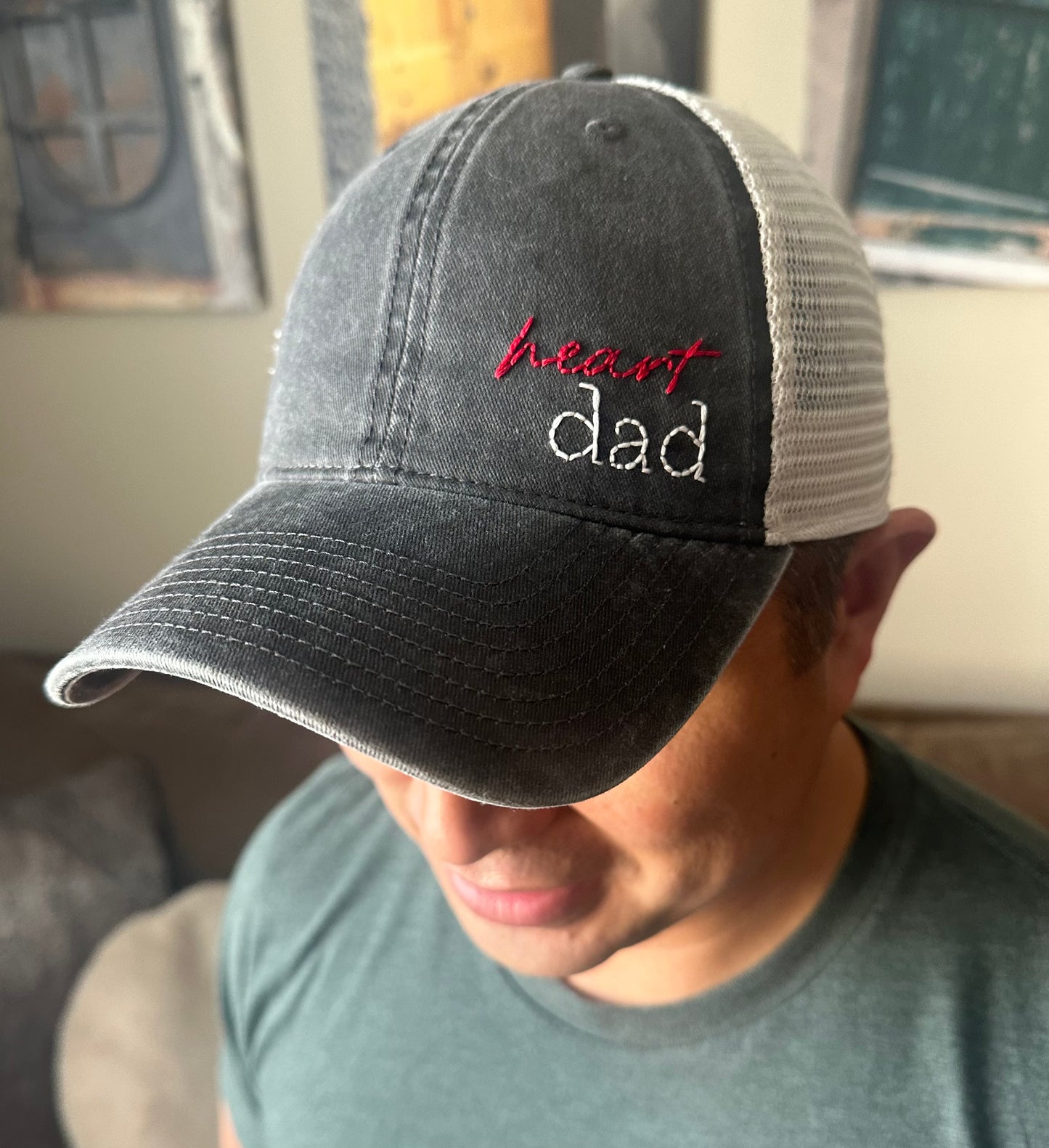 Hand Embroidered Heart Mama and Heart Dad Baseball Caps